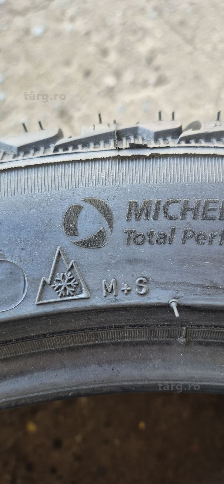 4 anvelope iarna Michelin,235/45/19.Pretul este pe bucata. 7