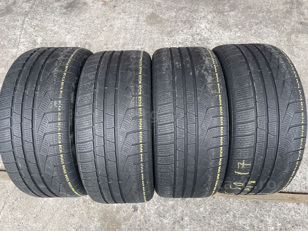 4 anvelope de iarna 235/50/17 Pirelli 2