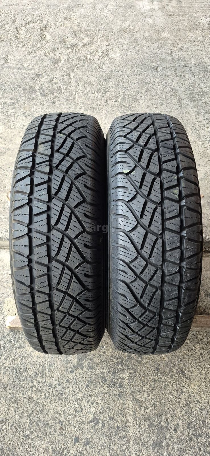 2 anvelope M+S noi Michelin 225/75/15,dot 2019.Pretul este pe bucata.
