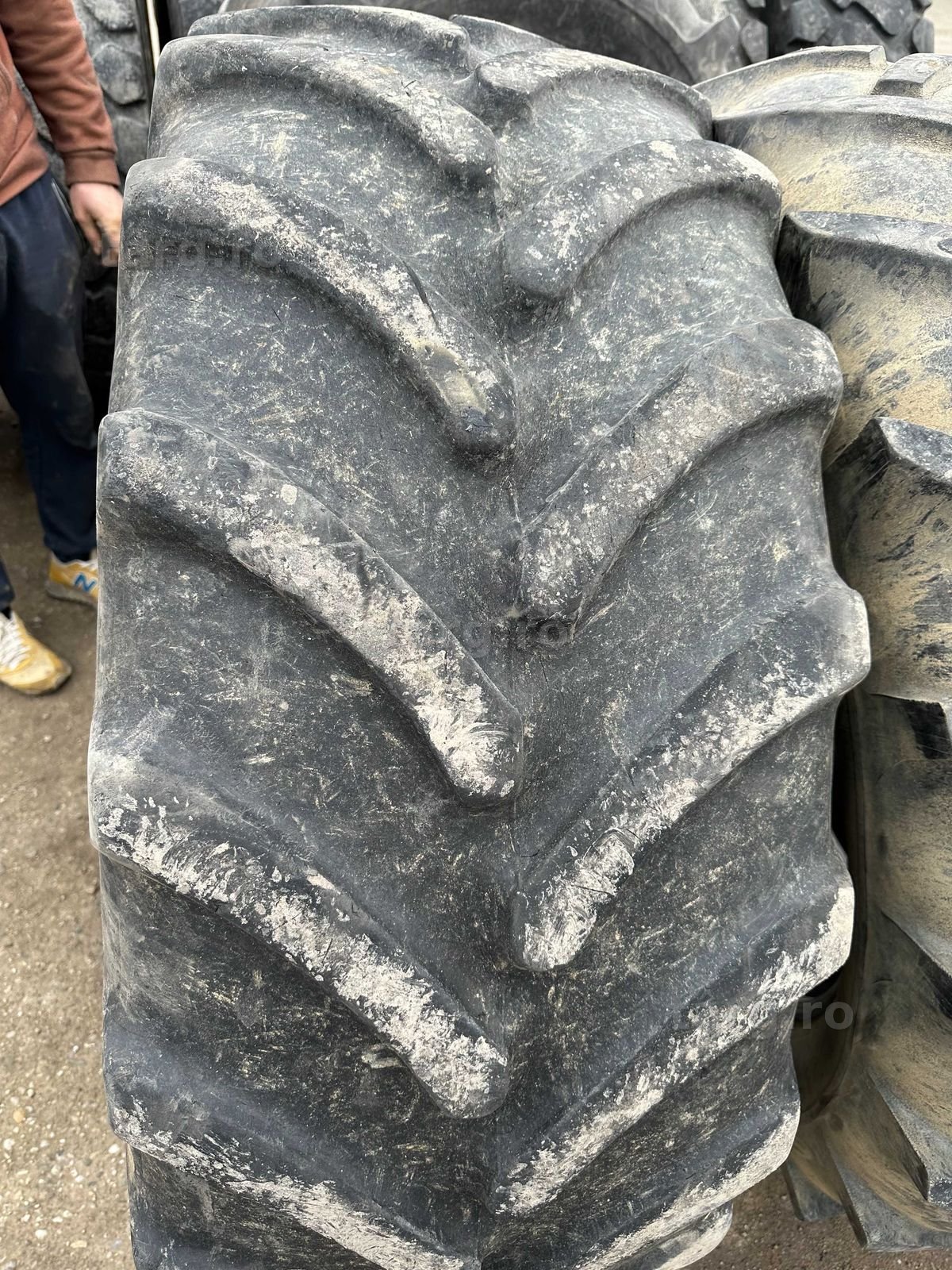 Anvelope sh 480.65 R28 5