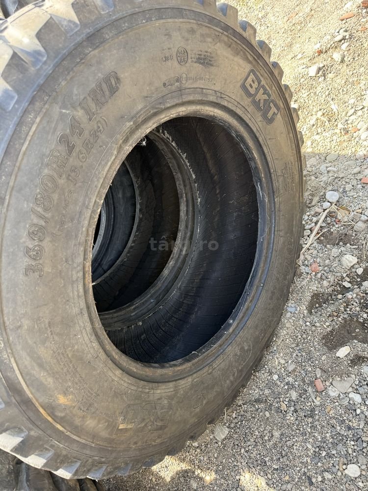360/80r24 bkt 13,6r24 4