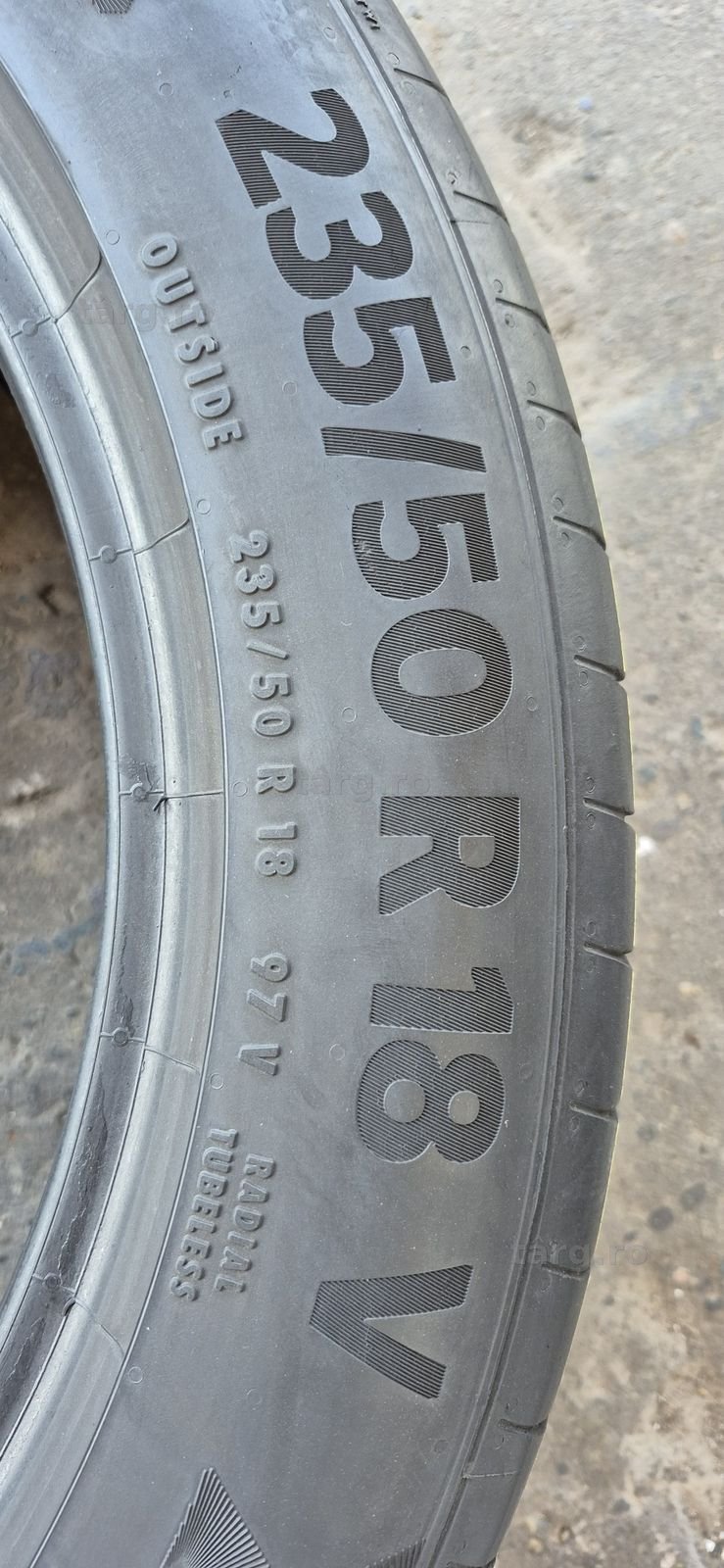 4 anvelope vara Continental,fata 235/50/18,spate 255/45/18.Pretul este pe bucata. 6