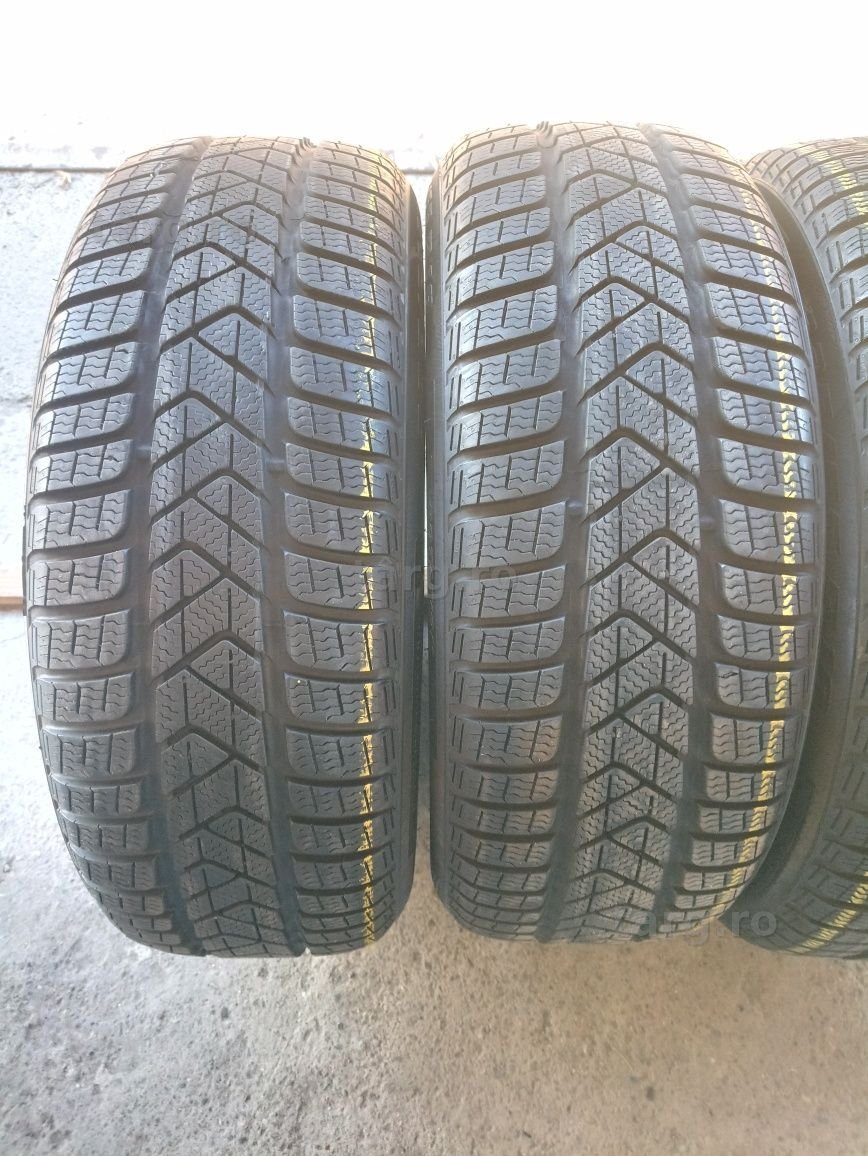 4 anvelope de iarna Pirelli 225/55 R18 dot 2018 2