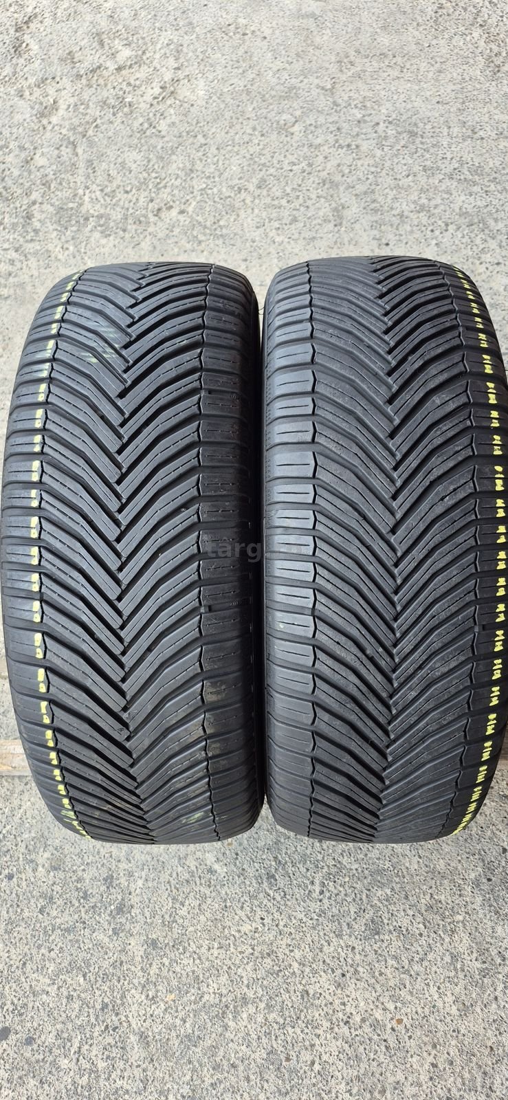 2 anvelope M+S Michelin 235/60/17,dot 2022.Pretul este pe bucata.