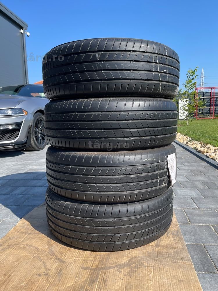 225/60R18 vara Bridgestone
