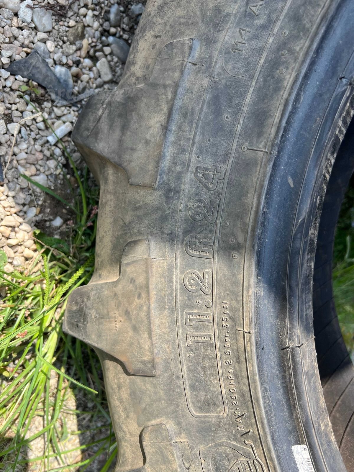 AAnvelope sh 11.2 r24 Michelin 2