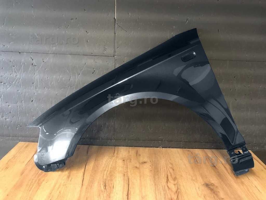 Aripa Fata Stanga Audi A3 8P An 2003-2008 (Albastru (LZ5A))