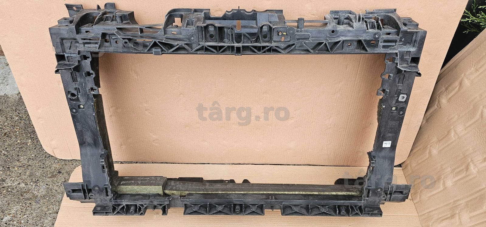 Trager / Panou frontal Ford Fiesta 7 2017 / 2018 / 2019 2020