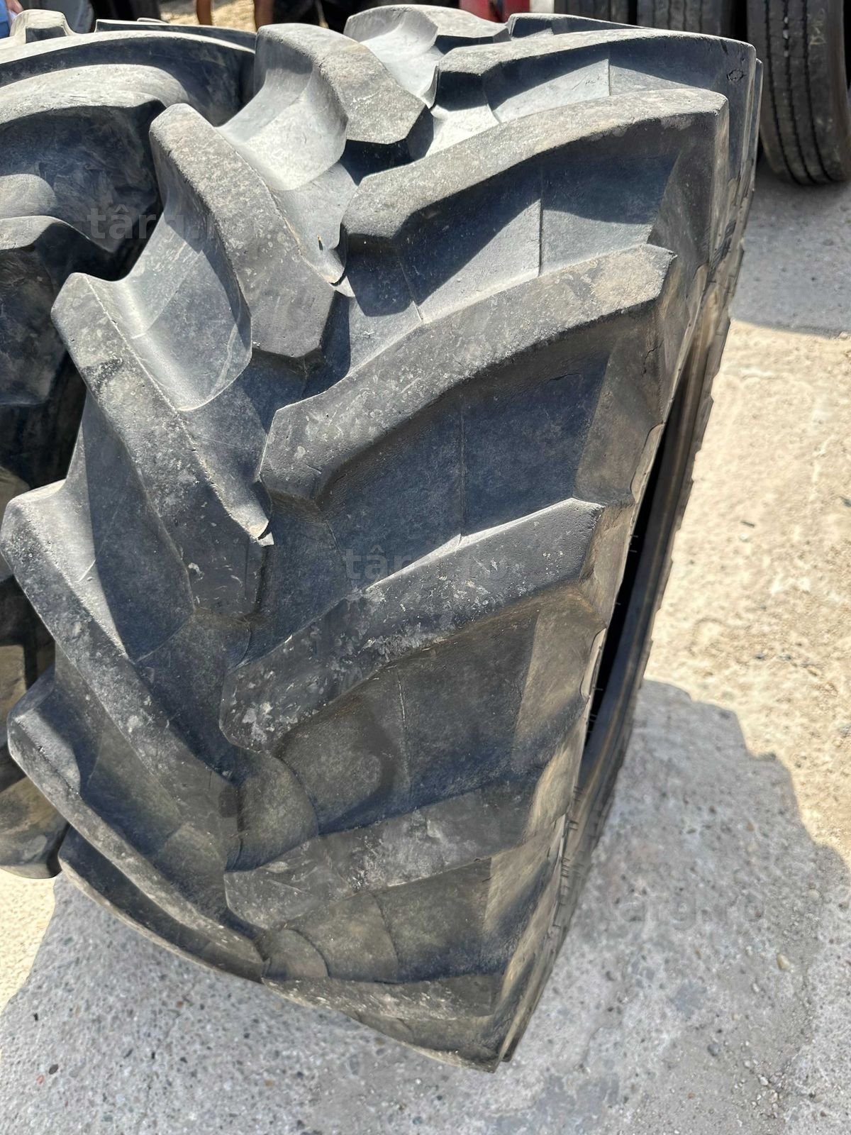 Anvelope sh 440.65 R24