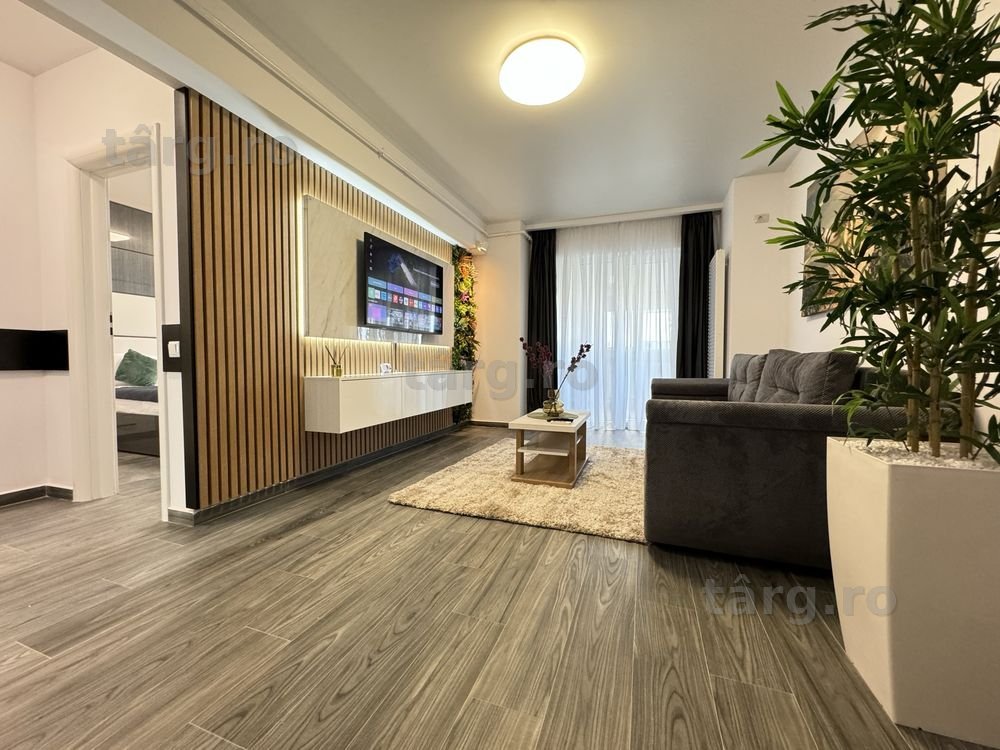 B Luxury Glam Apartments Cazare Regim Hotelier Central Adress