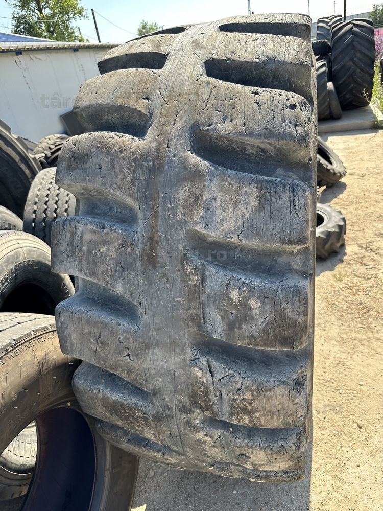 23,5-25 goodyear vola