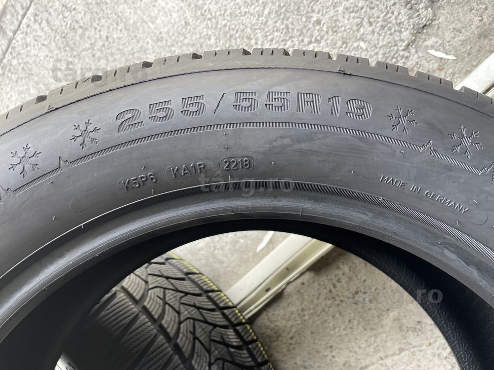 4 anvelope de iarna Dunlop 255/55/19 6