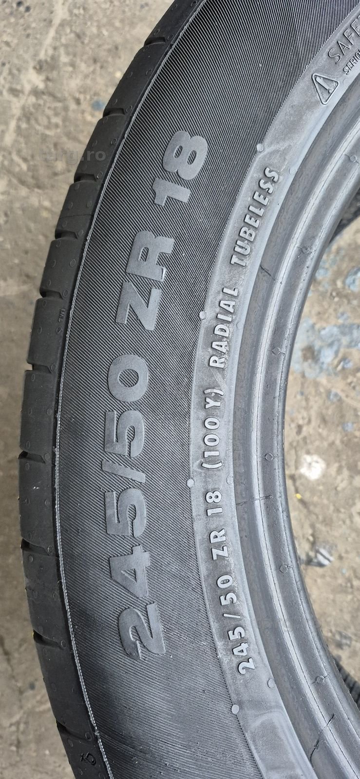 4 anvelope vara Continental,fata 245/50/18,spate 275/45/18.Pret/bucata 5