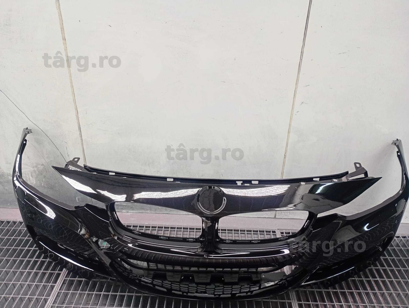 Bara Fata BMW F30 An 2012-2018 Aspect M (668 (Negru))