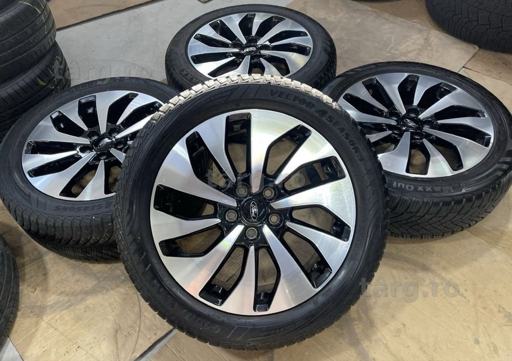 Jante Ford Focus 17 anvelope mixte 215/50R17