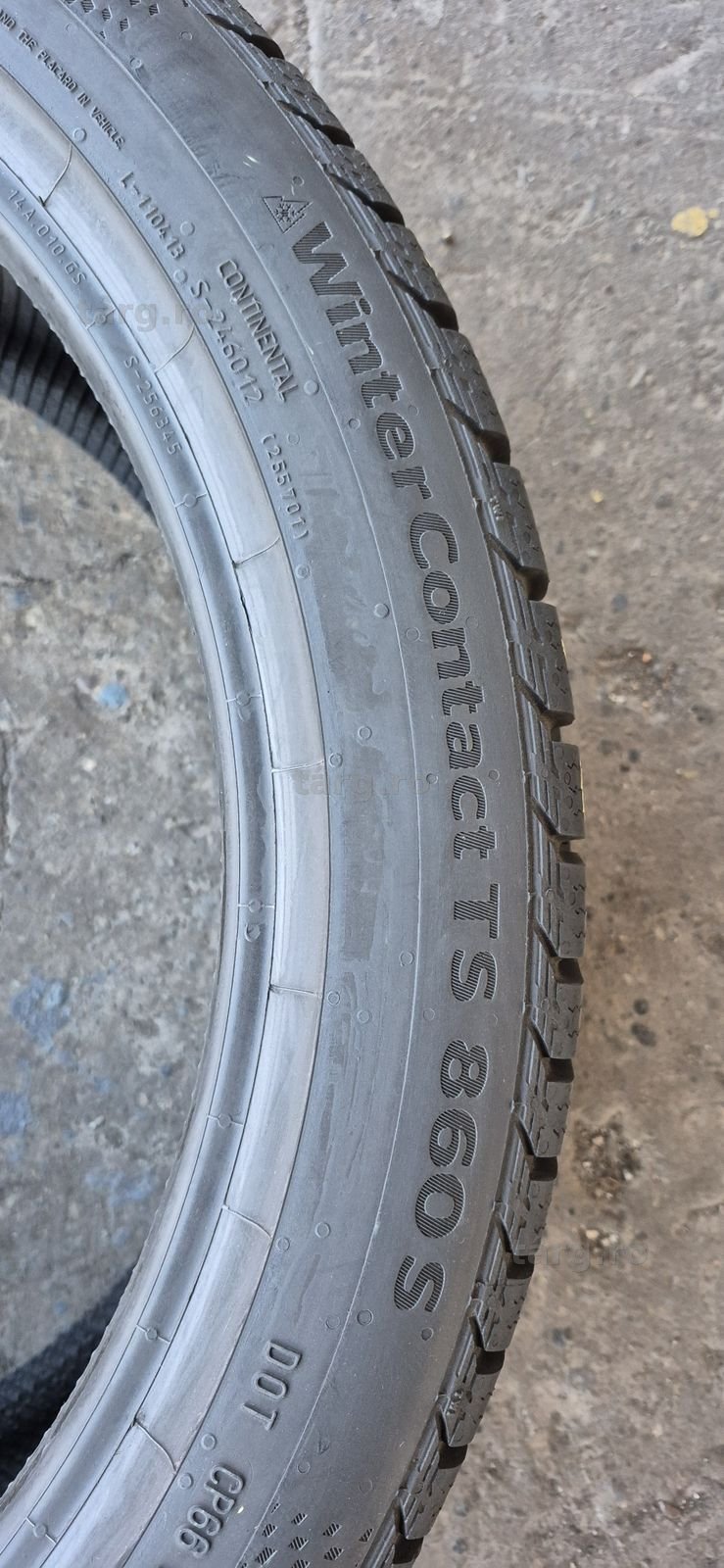4 anvelope iarna Continental 245/40/19.Pretul este pe bucata. 5