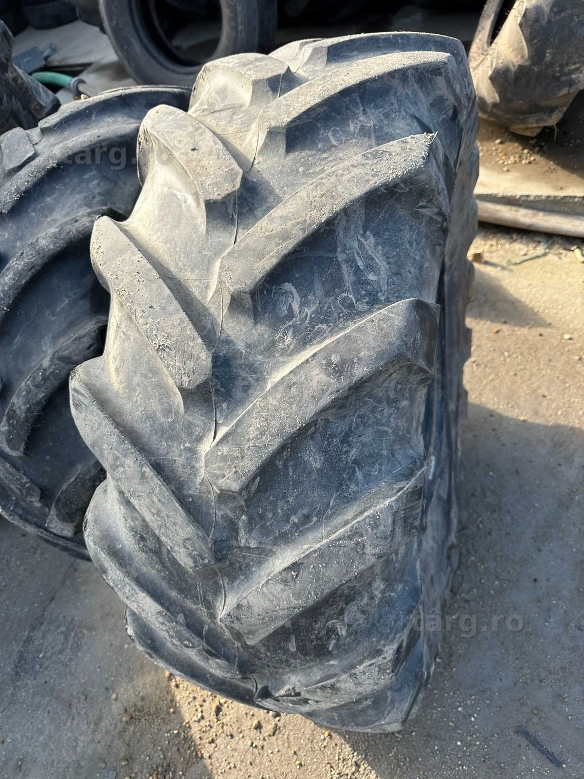 Anvelope sh 405/70 R20 Michelin