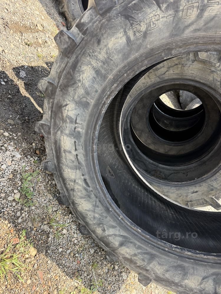 520/70r38 mitas 8