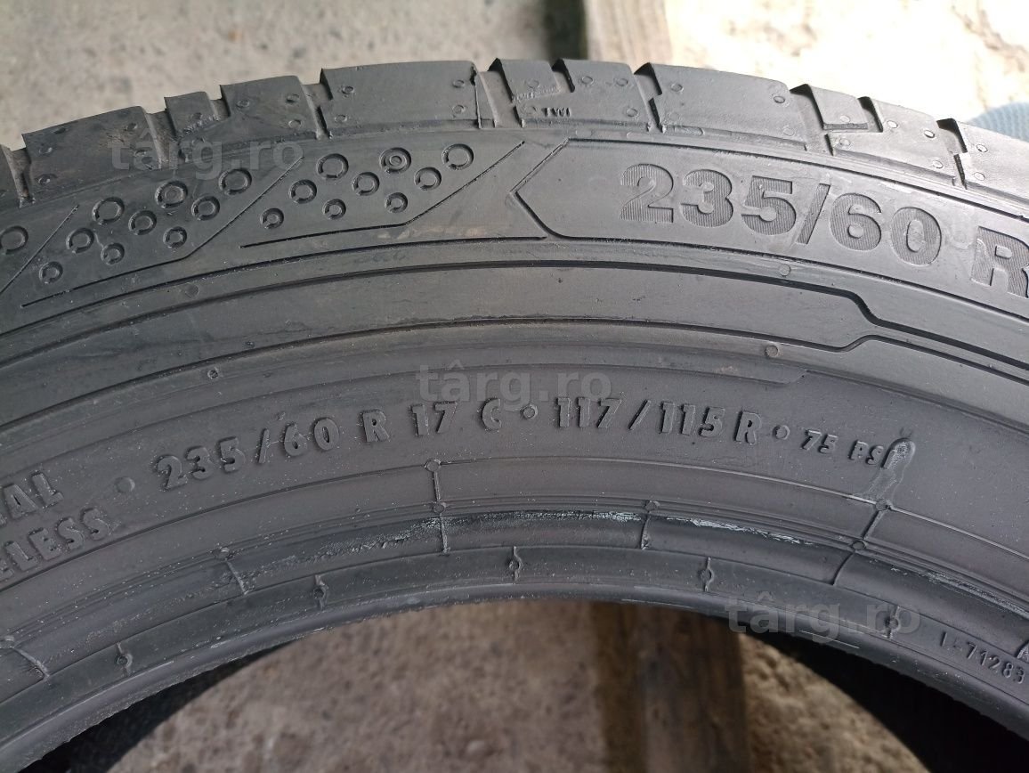 4 anvelope de vara Continental 235/60 R17C dot 1521 4