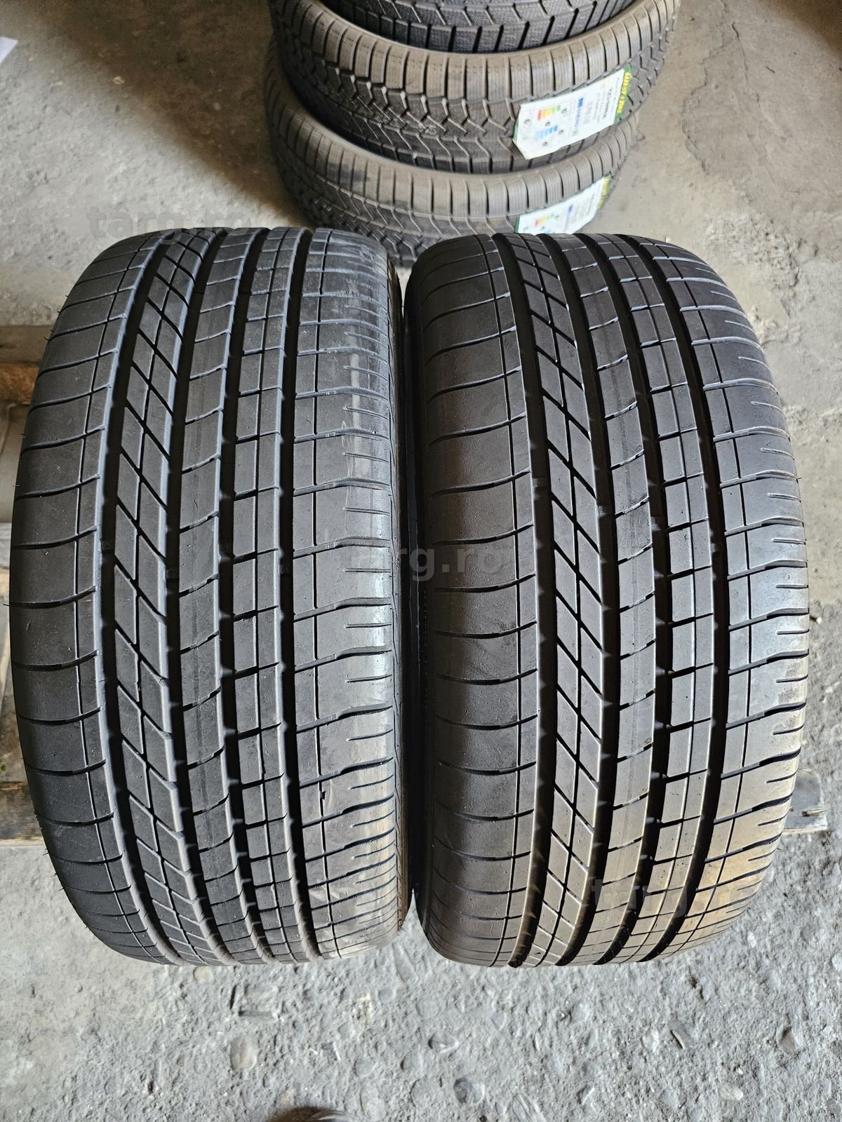 2 anvelope vara 245 40 19 Goodyear Runflat  6.2mm 2019