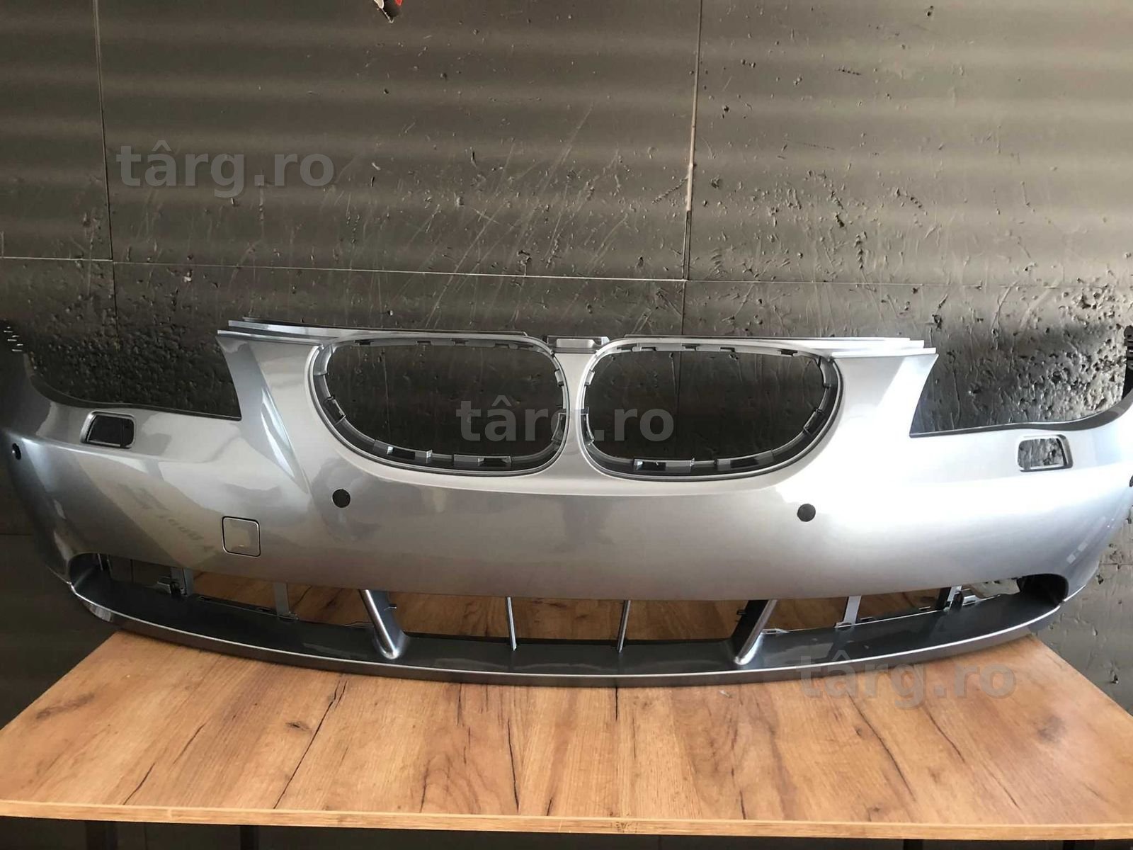 Bara Fata Spalator + Senzori BMW E60 E61 An 2003-2010 (A08 (Gri))
