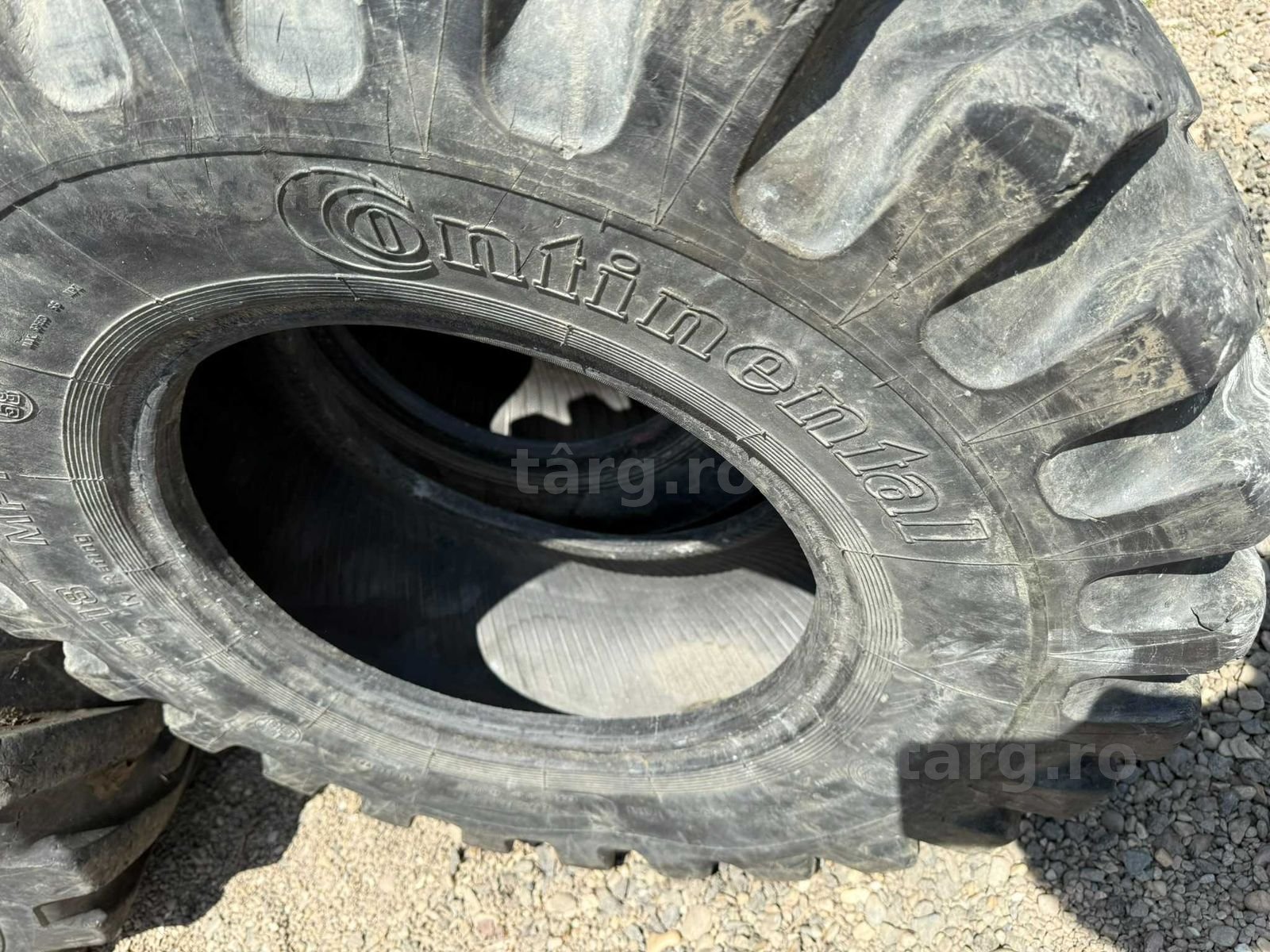 Cauciuc 12.5 r18 Continental 3