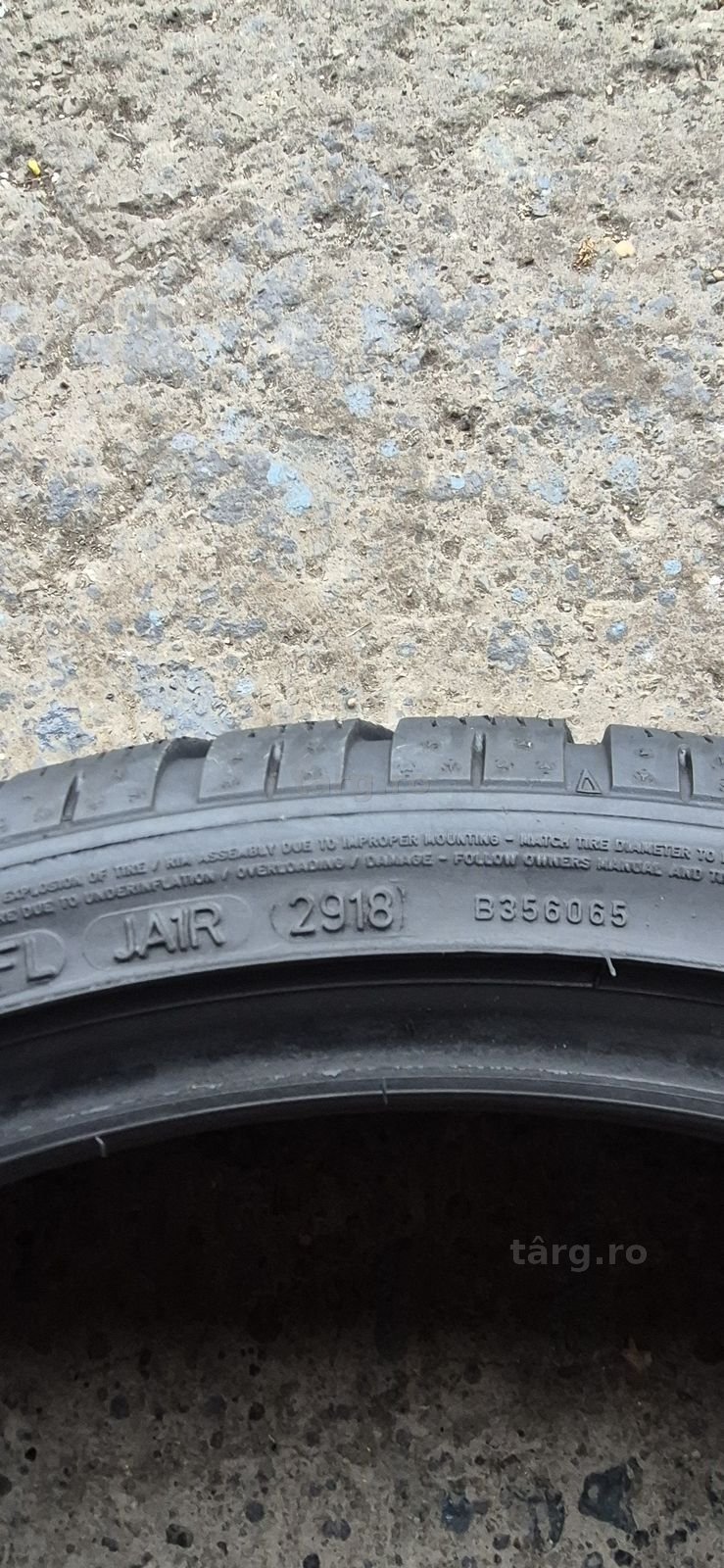 4 anvelope iarna Dunlop 285/30/21.Pretul este pe bucata. 8