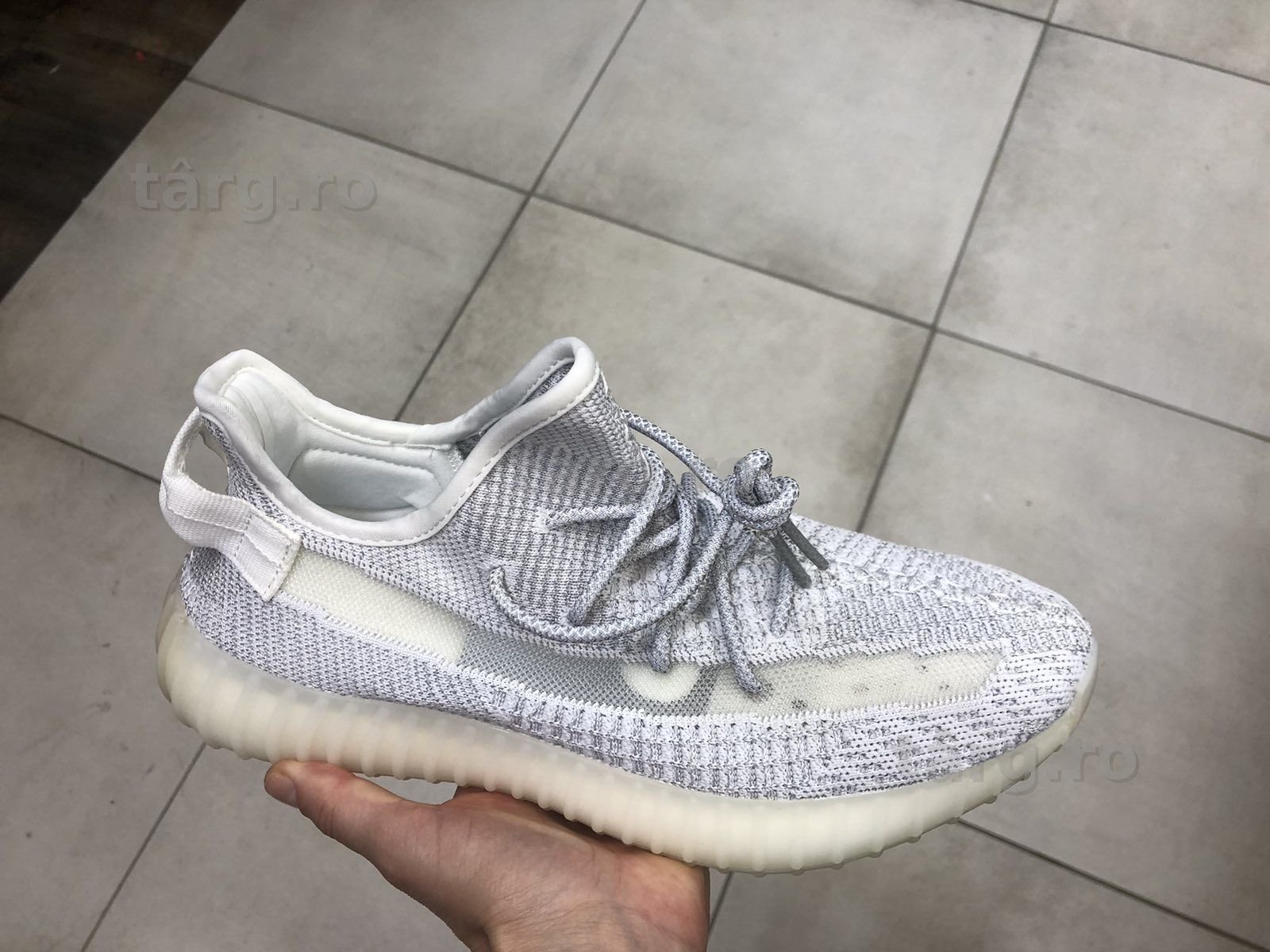 Adidas Yeezy boost 350 V2 6