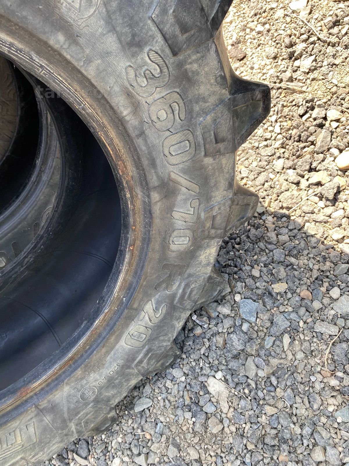 Anvelope sh 360/70 R20 2