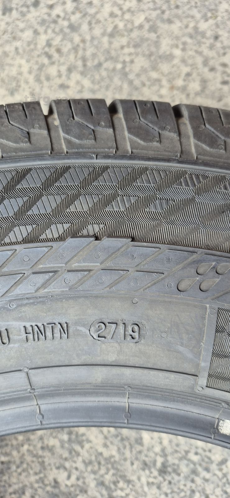4 anvelope M+S noi Continental 225/75/16C;121/120 R.Pretul este pe bucata. 6