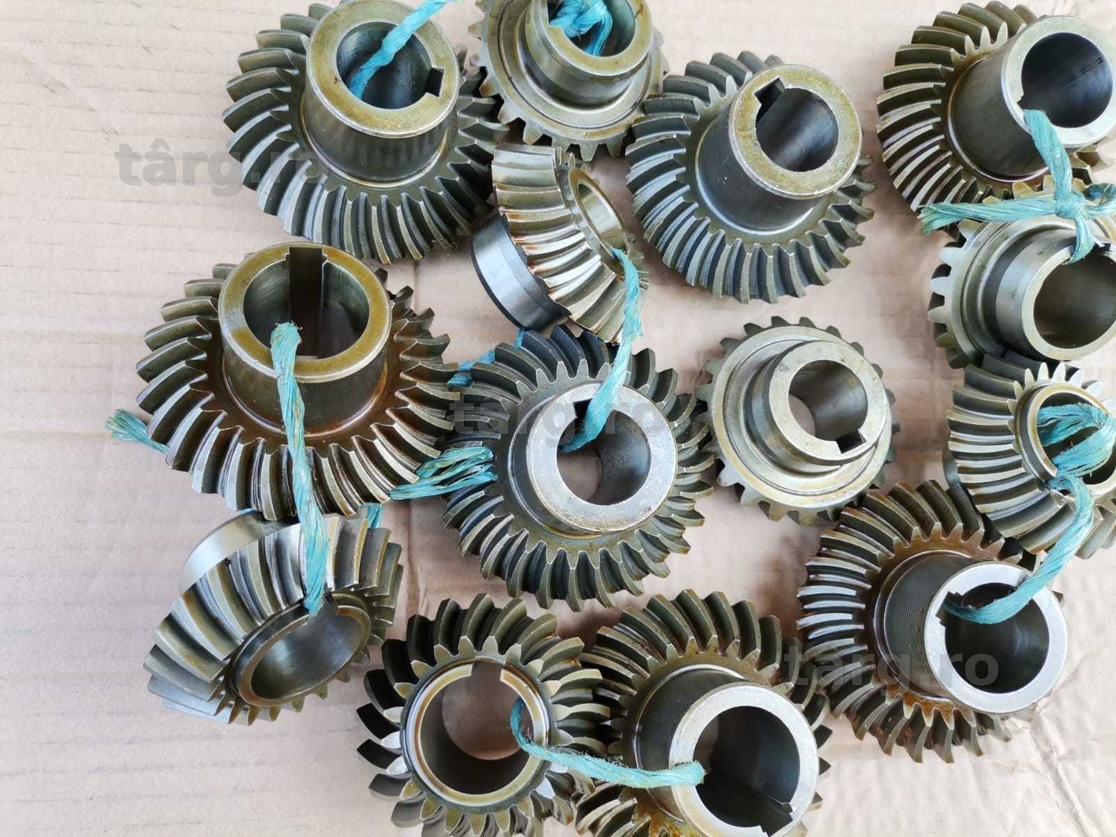 Set pinioane cositoare deutz fahr , Pinioane Deutz Fahr