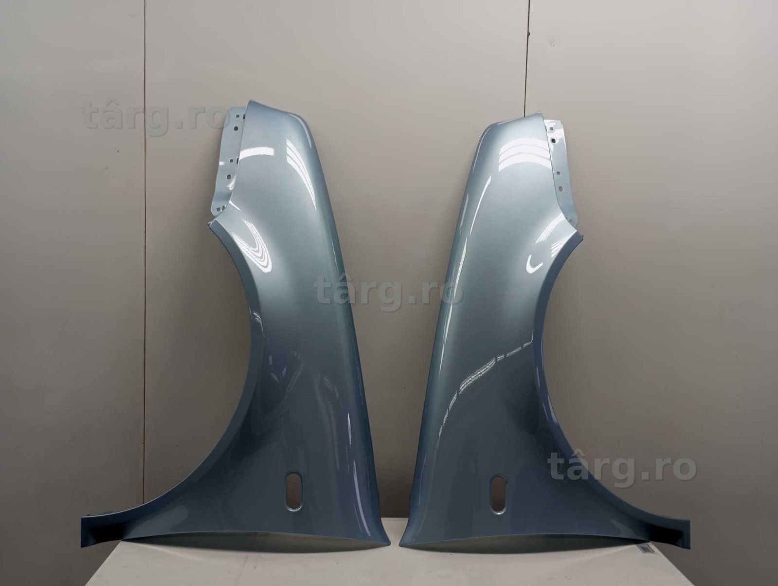 Aripa Fata Dreapta & Stanga VW Golf 4 IV An 1998-2004 LB5S Albastru