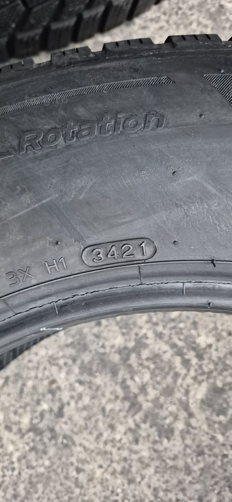 2 anvelope iarna Hankook 235/65/18,dot 2021.Pretul este pe bucata 6