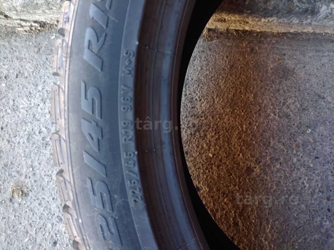 2 anvelope NOI de iarna RunFlat Pirelli 225/45 R19 dot 3720 5