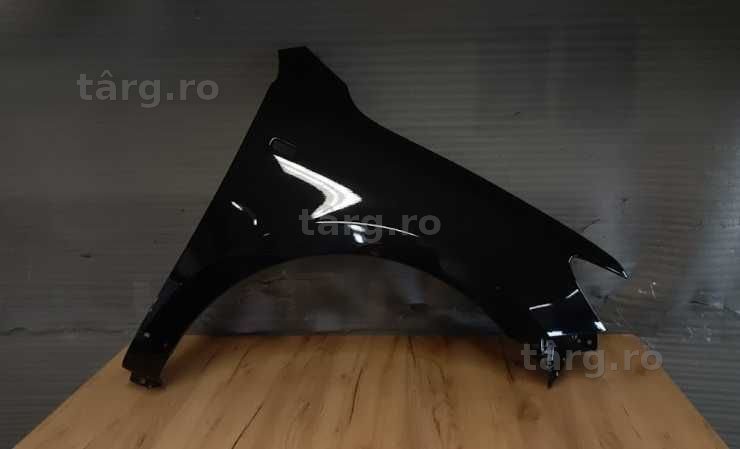 Aripa Fata Dreapta Hyundai Santa-Fe 2005-2009 (2Z (Negru))