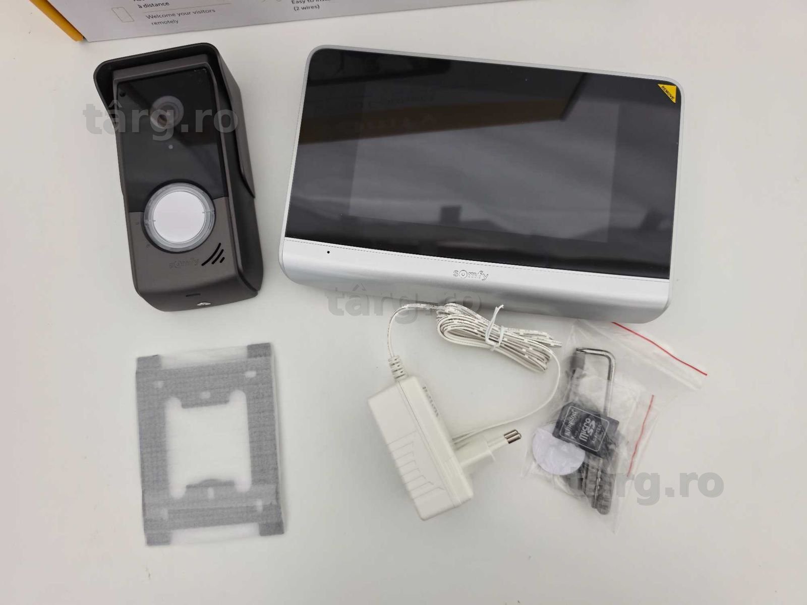 Videointerfon Somfy V500 Connect 7 inch, + connectivity module wi-fi 2