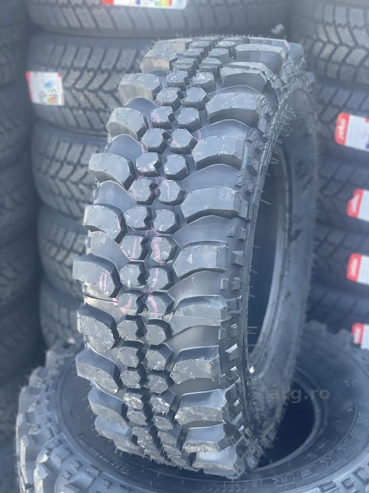 265 75 16 Equipe Trekker  Simex Off road (resapat)