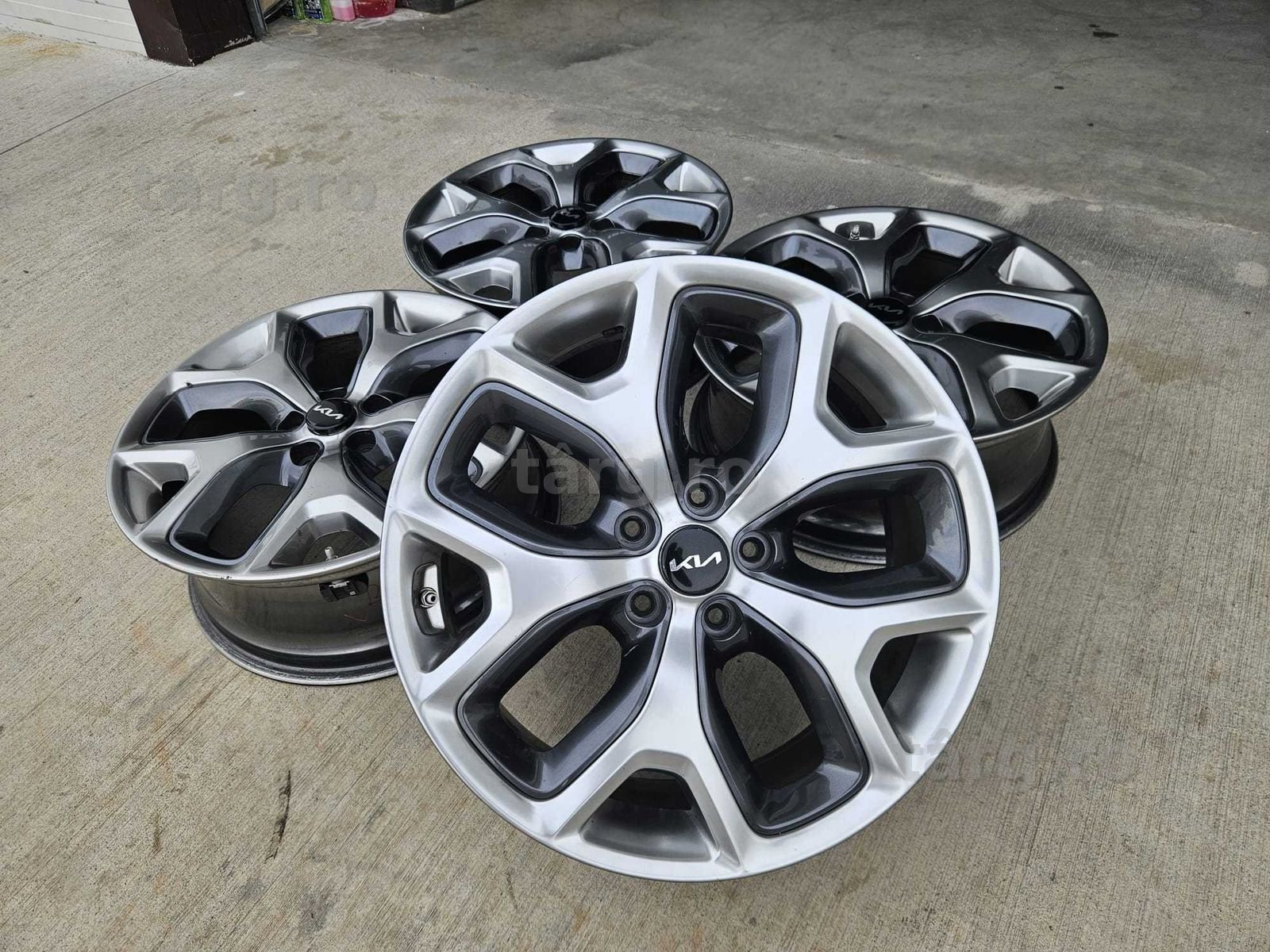 Jante+Senzori 5x114.3 R19 ORIGINALE KIA Sportage Optima Ceed Sorento,HYUNDAI Santa FE IX35 Kona,Duster,Renault,MAZDA CX 5 CX 3