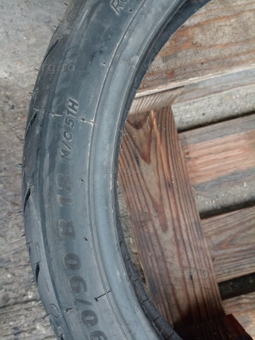 O anvelopa de fata NOUA Michelin 90/90 B18 dot 4020 3