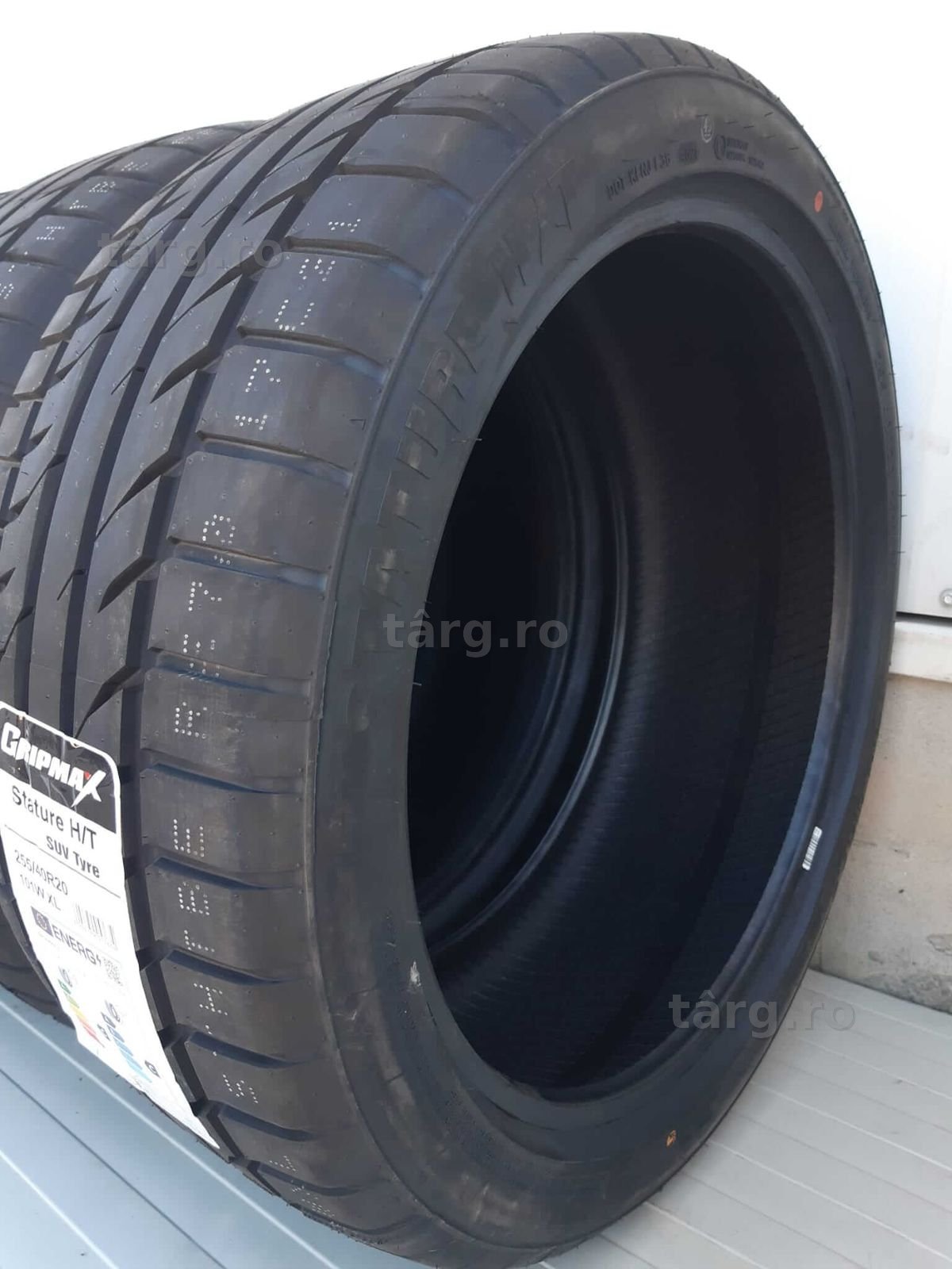 255/40 R20 101W GRIPMAX, STATURE HT XL Anvelope de vara PROMO 3