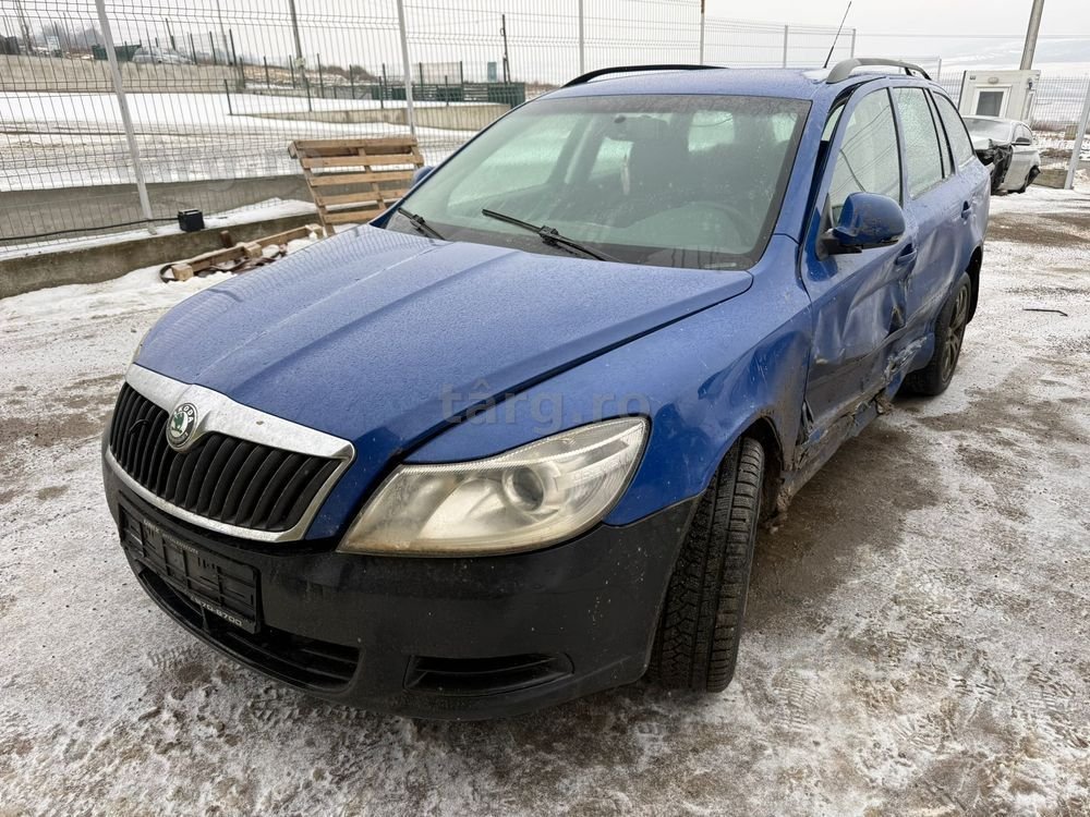 Dezmembrez / Dezmembrari / Piese / Accesorii Skoda octavia 2 fl 2009 1.9 BXE albastra