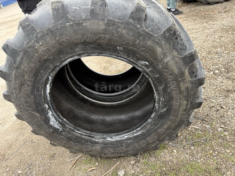 440/65r24 firestone 5