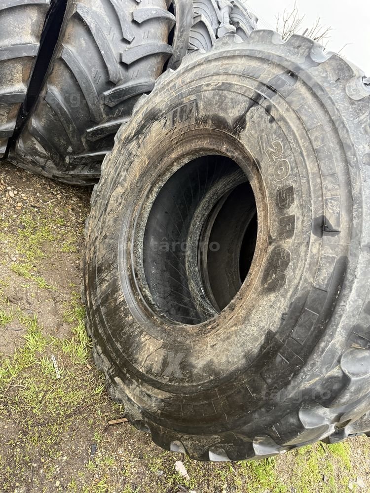 20,5r25 michelin 4