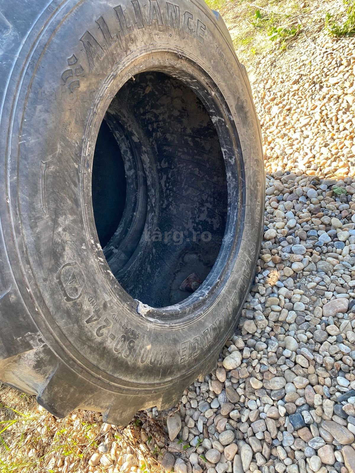 Anvelope 15.5/80 r24 4