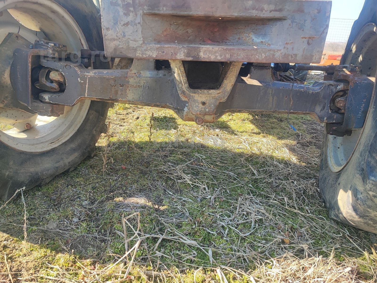 Punte fata tractor Massey Ferguson 3060