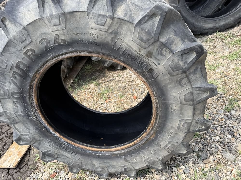420/70r24 pirelli 4