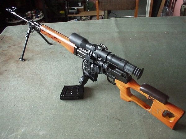 Pusca MODIFICATA airsoft arc sniper awp DRAGUNOV,luneta, bile incluse.