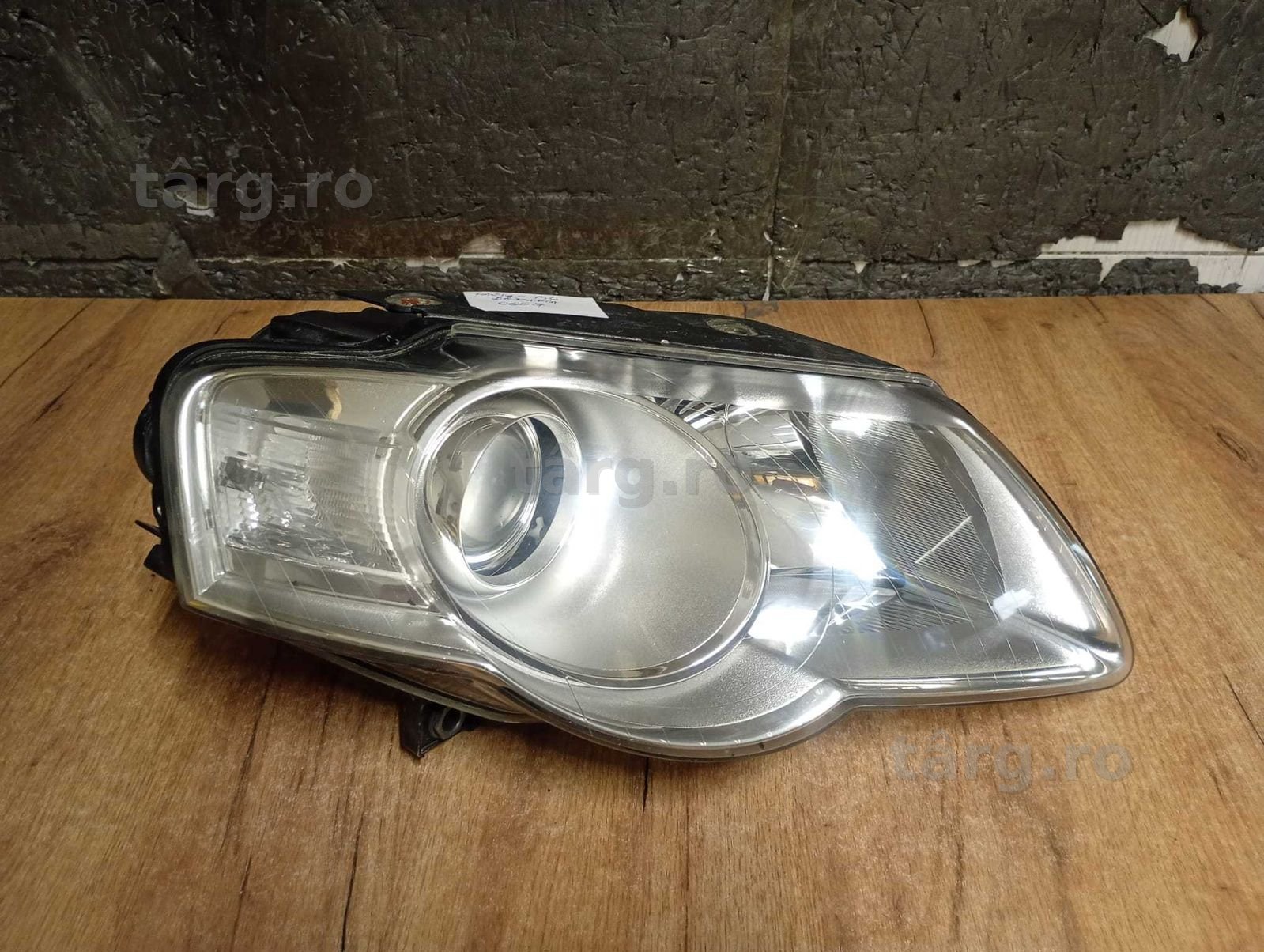 Far Dreapta VW Passat B6 An 2005-2011 Original Halogen Europa