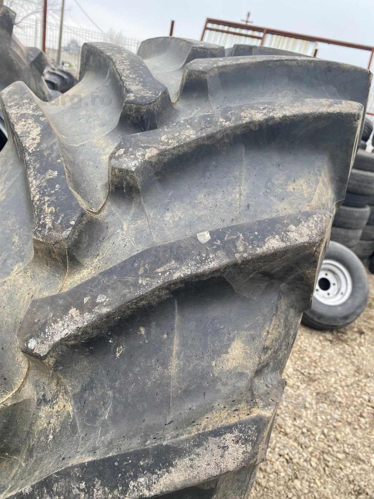 540.65 r34 Pirelli 4