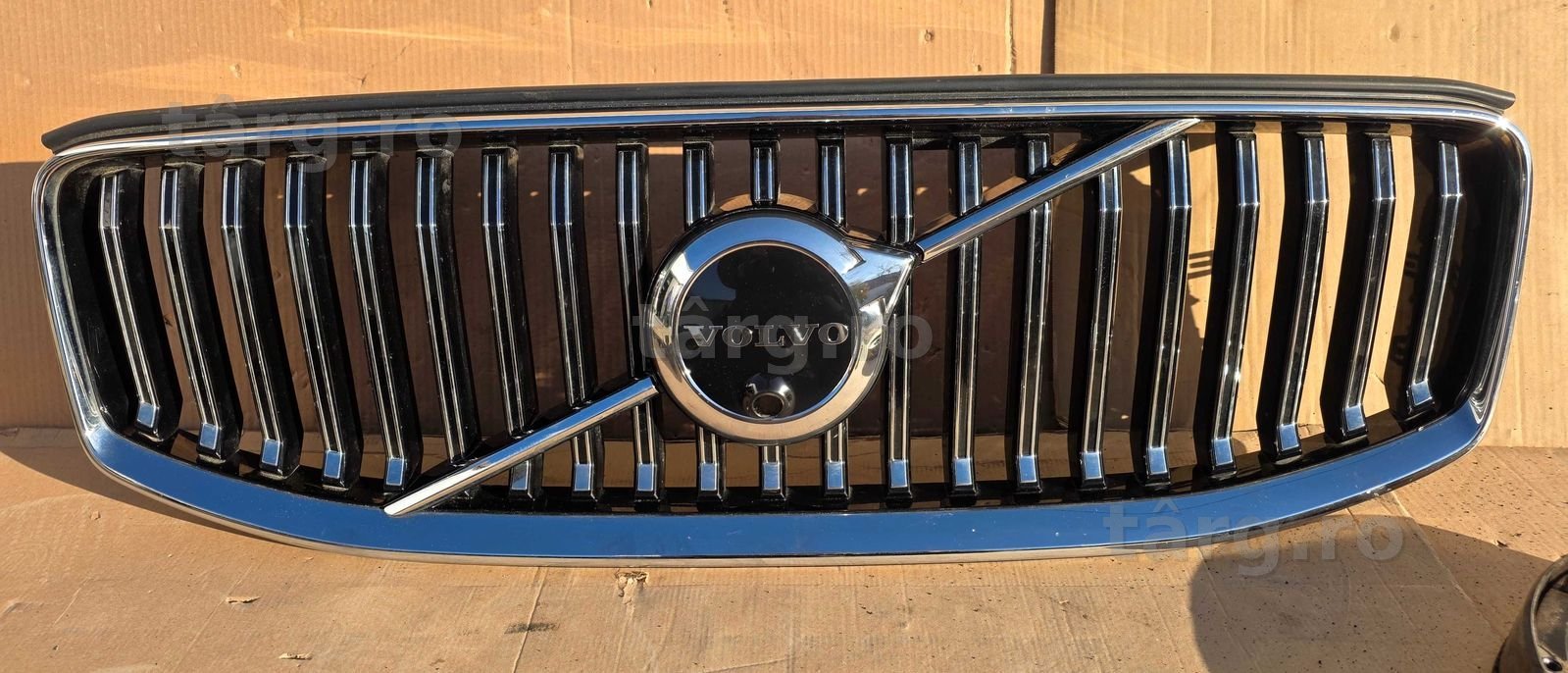Grila radiator Volvo XC60 Facelift Inscription 2021 / 2022 2023
